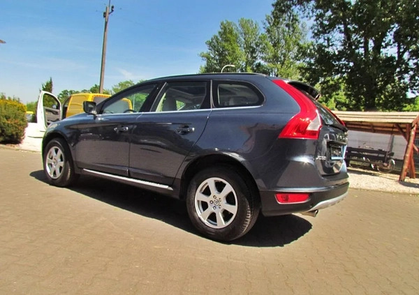 Volvo XC 60 cena 42800 przebieg: 270000, rok produkcji 2009 z Sobótka małe 277